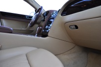 ベントレー コンチネンタル フライングスパー 中古車