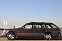 メルセデスベンツ Eクラス 中古車