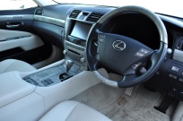 レクサス LSハイブリッド 中古車