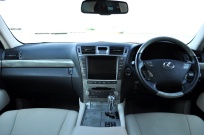 レクサス LSハイブリッド 中古車