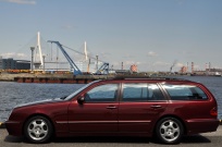 メルセデスベンツ Eクラス 中古車