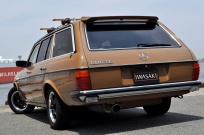 メルセデスベンツ Eクラス(ミディアム) 中古車