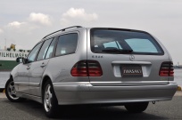 メルセデスベンツ Eクラス 中古車