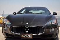 マセラティ グランツーリズモ 中古車