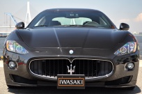 マセラティ グランツーリズモ 中古車