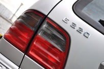 メルセデスベンツ Eクラス 中古車