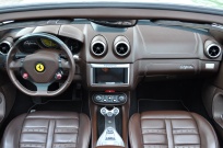 フェラーリ カリフォルニア 中古車