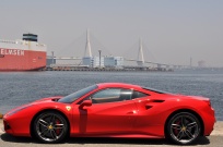 フェラーリ 488GTB 中古車