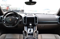 ポルシェ カイエン 中古車