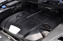 ポルシェ カイエン 中古車