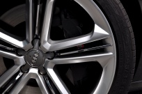 アウディ S8 中古車