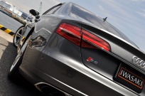 アウディ S8 中古車