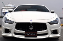 マセラティ ギブリ 中古車