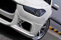 マセラティ ギブリ 中古車