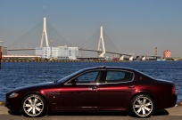 マセラティ クアトロポルテ 中古車