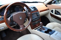 マセラティ クアトロポルテ 中古車