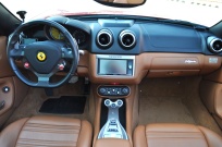 フェラーリ カリフォルニア 中古車