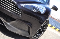 アストンマーティン ヴァンキッシュ 中古車