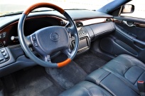 キャデラック ドゥビル 中古車