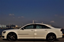 アウディ S8 中古車
