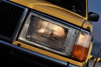 ボルボ 240 中古車