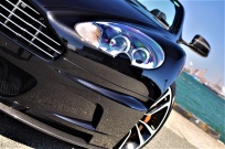 アストンマーティン DBS 中古車