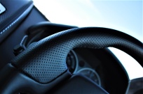 アストンマーティン DBS 中古車