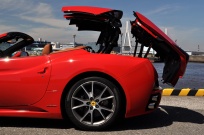 フェラーリ カリフォルニア 中古車