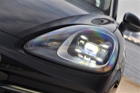 ポルシェ カイエン 新車