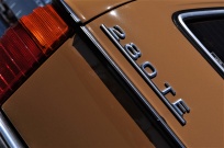 メルセデスベンツ Eクラス(ミディアム) 中古車