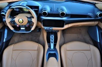 フェラーリ ポルトフィーノ 新車