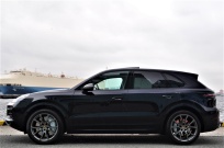 ポルシェ カイエン 新車