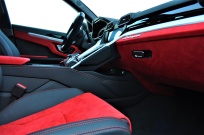 ランボルギーニ ウルス 新車