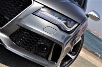 アウディ RS7 中古車