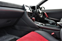 日産 GT-R 中古車