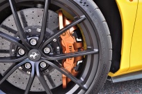 フェラーリ 488ピスタ 新車