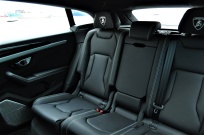 ランボルギーニ ウルス 新車