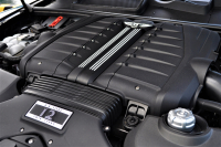 ベントレー ベンテイガ 中古車