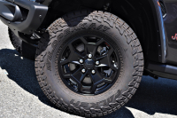 ジープ グラディエーター 新車