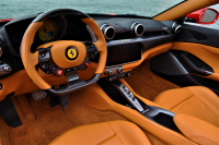 フェラーリ ポルトフィーノ 中古車