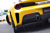 フェラーリ 488ピスタ 中古車