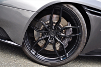 アストンマーティン DB11 中古車