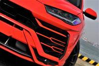 ランボルギーニ ウルス 中古車