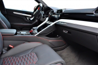 ランボルギーニ ウルス 中古車