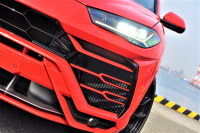 ランボルギーニ ウルス 中古車