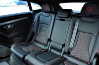 ランボルギーニ ウルス 中古車