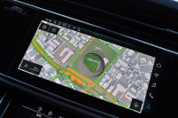 アウディ Q8 中古車