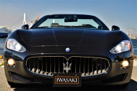 マセラティ グランカブリオ 中古車