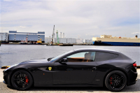 フェラーリ FF 中古車