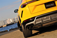 ランボルギーニ ウルス 中古車